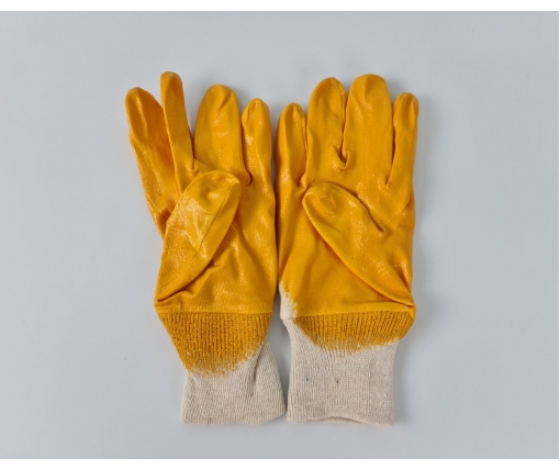 Хозяйственные перчатки Залитая Нитрил жёлтый №9 "Intertool" (12 пар)