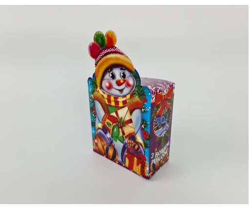 Новогодняя коробка для конфет №214 (700гр) Снеговик в шапке (25 шт)