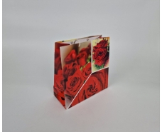 Пакет бумажный подарочный квадратный 23*24*10(артKV-001) (12 шт)