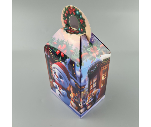 Новогодняя подарочная картонная упаковка для конфет (700грм) №232 "Веселый город"  (1 шт)