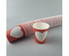 Бумажные стаканы цветные 175мл  "СЕРДЦЕ НА КРАСНОМ"  Маэстро (50 шт)