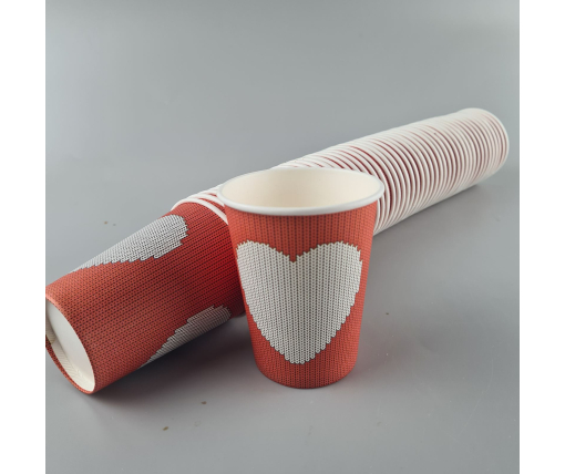 Стаканчики для кофе 250 мл "СЕРДЦЕ НА КРАСНОМ" Маэстро h9 (50 шт)