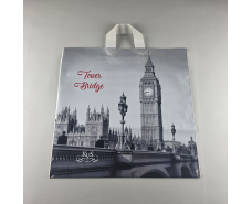 Пакет средний, плотный, ламинированный с петлевой ручкой"Тайэрский мост 066" (44х43+3) 95мк КВС (50 шт)